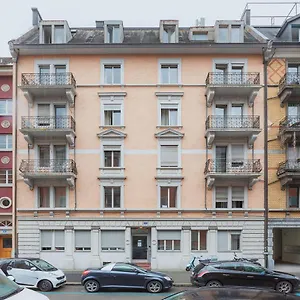 Visionapartments Albertstrasse - Contactless Check-in Appartement